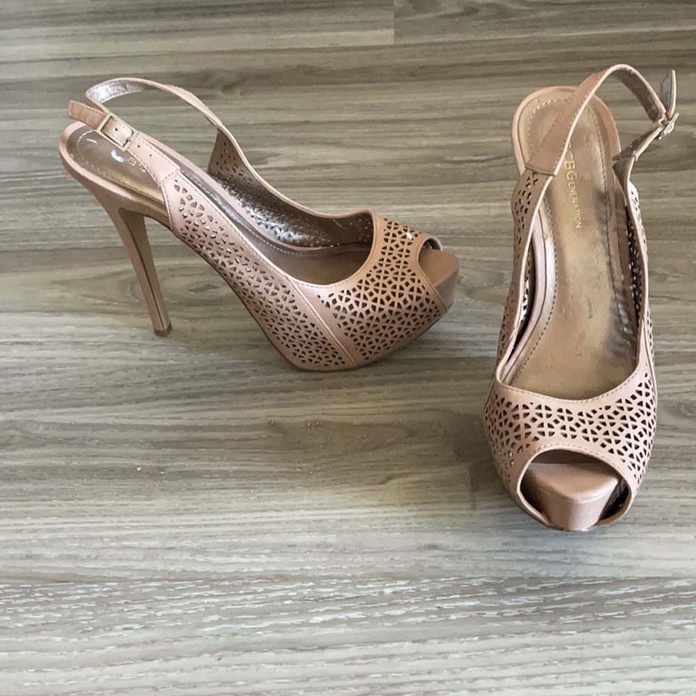 BCBG Generation Peep-toe heels